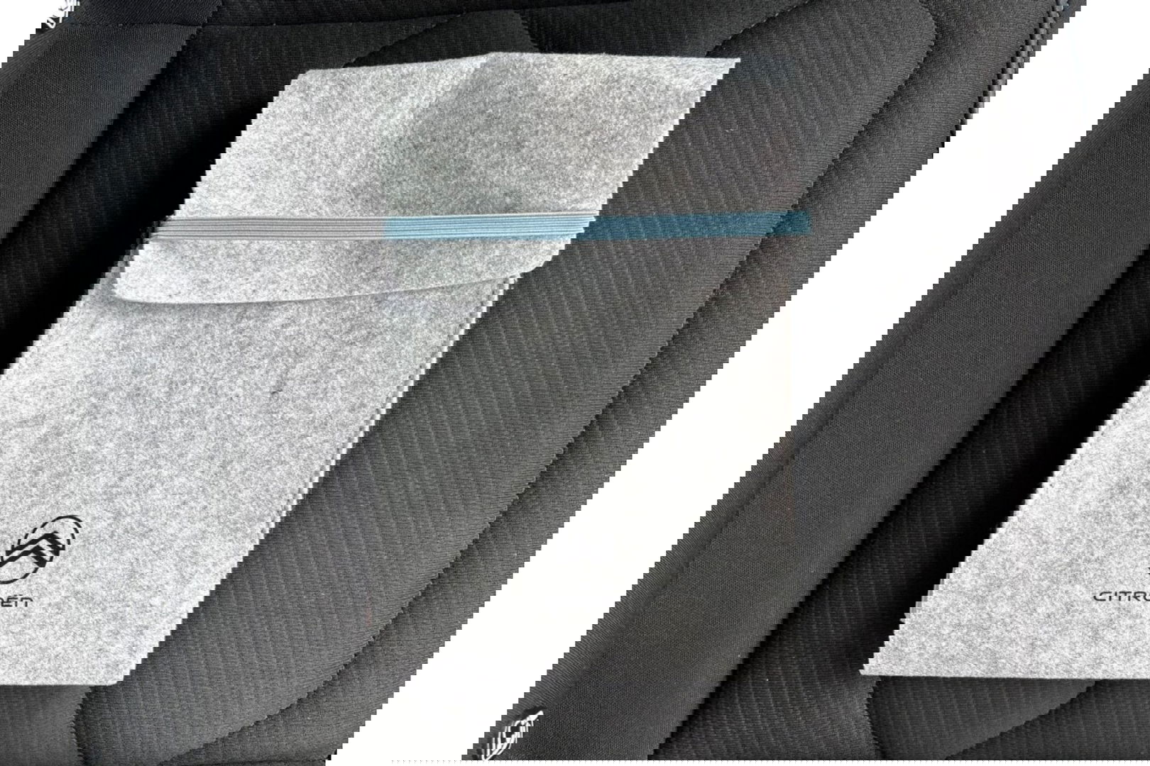 Citroën C5 Aircross 1.2 PURETECH FEEL PACK AIRCO NAVI CARPLAY PDC-CAMERA.