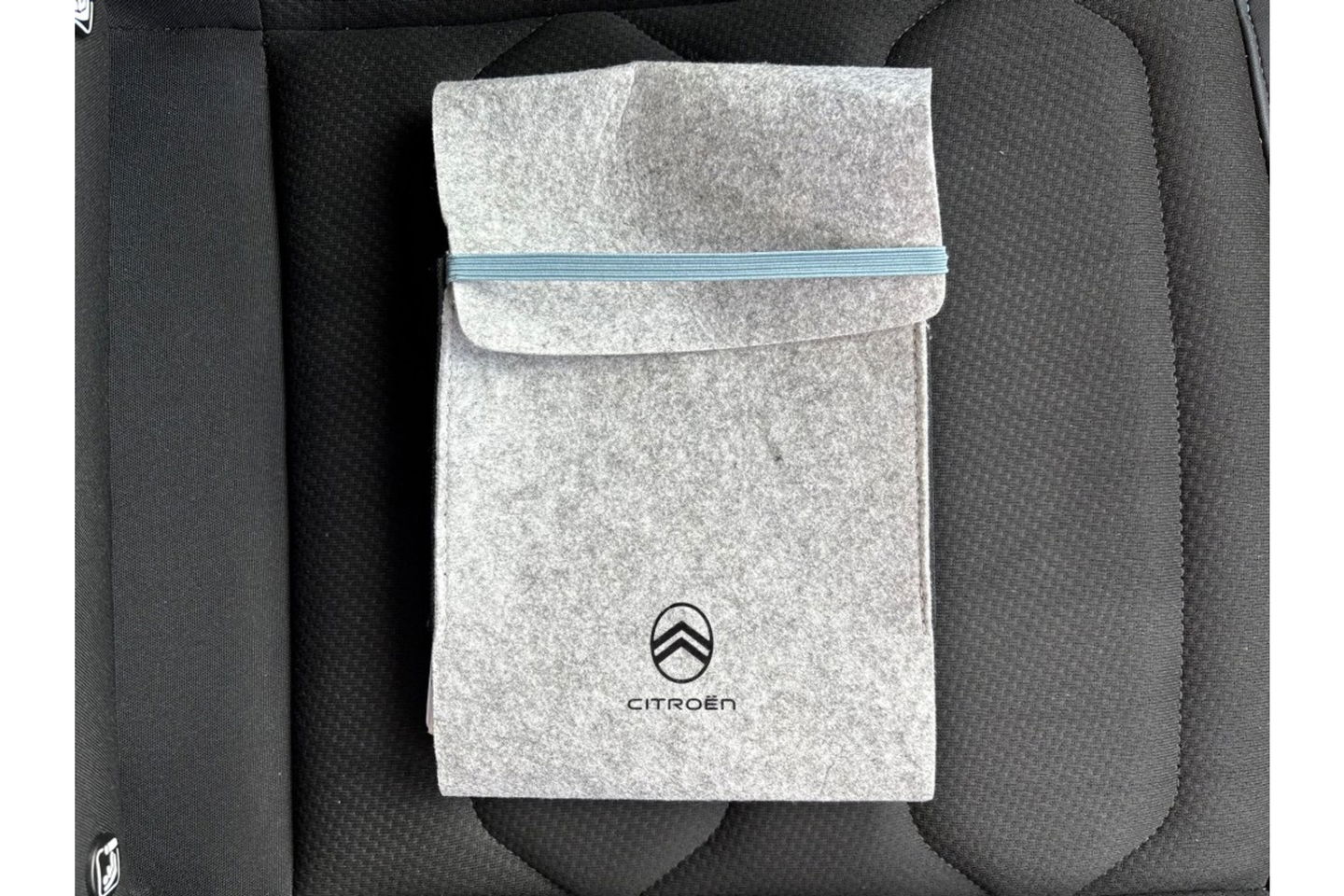 Citroën C5 Aircross 1.2 PURETECH FEEL PACK AIRCO NAVI CARPLAY PDC-CAMERA.