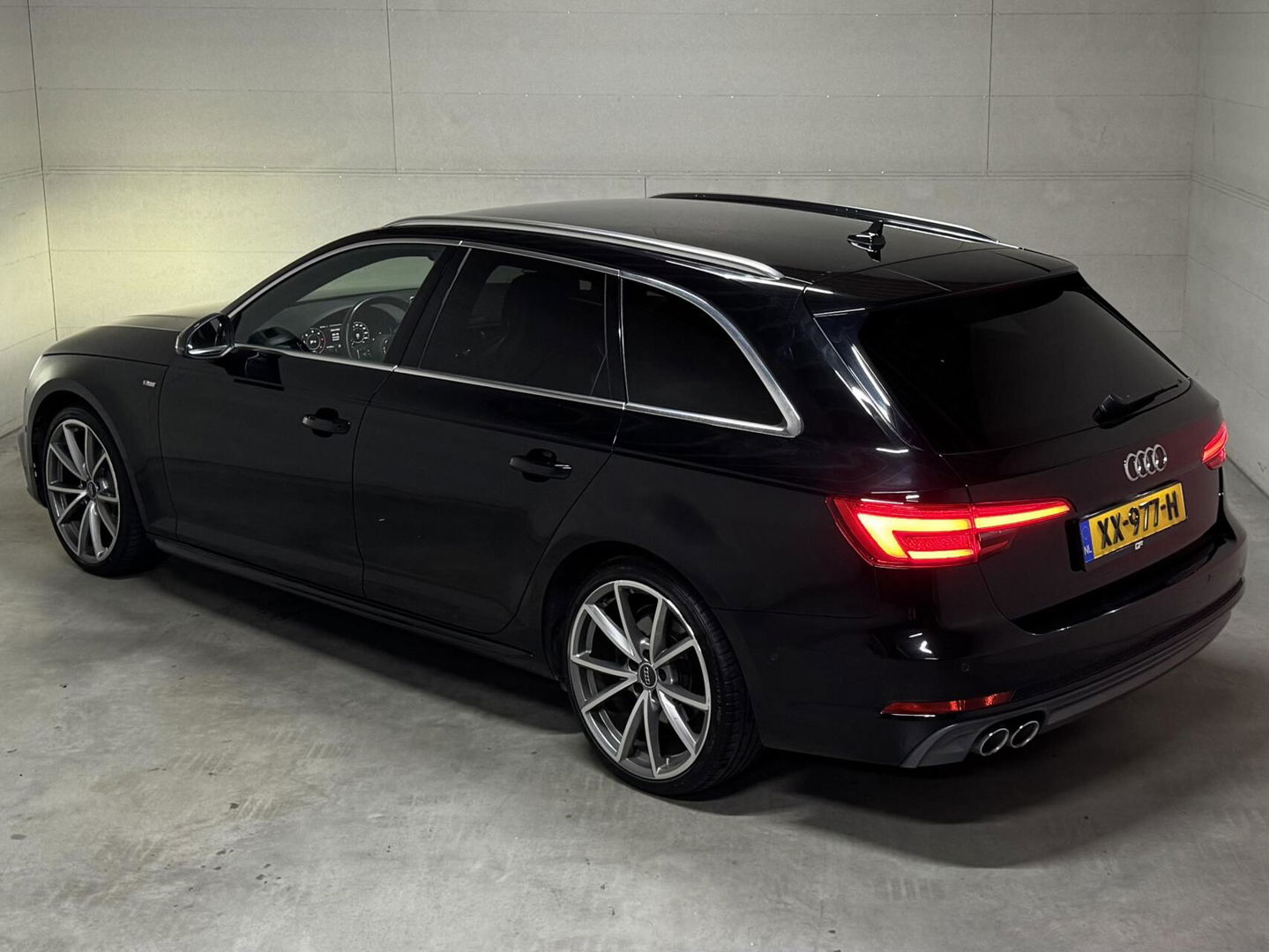 Audi A4 Avant 2.0 TDI S-Line Virtual RS-Seats Sfeer Carplay 360°