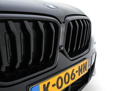 BMW X6 M50d High Executive AWD (INCL-BTW) Aut. *PANO | HEAD-UP | LASER-LIGHT | LUXURY-LEATHER | ADAPTIVE-CRUISE | SOFT-CLOSE | HARMAN/KARDON | BLIND-SPOT | MEMORY-PACK | BMW-INDIVIDUAL | HEATED-SPORTSEATS | TOP-VIEW | TOWB