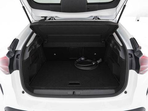Citroën Ë-C4 Shine 50 kWh [ 3-Fase ] Aut *HEAD-UP | FULL-LED | LEATHER-MICROFIBRE | CAMERA | DIGI-COCKPIT | NAVI-FULLMAP | KEYLESS | COMFORT-SEATS | ECC | LANE-ASSIST | PDC | CCS-FASTLOADER | CRUISE | CARPLAY | 18''ALU*