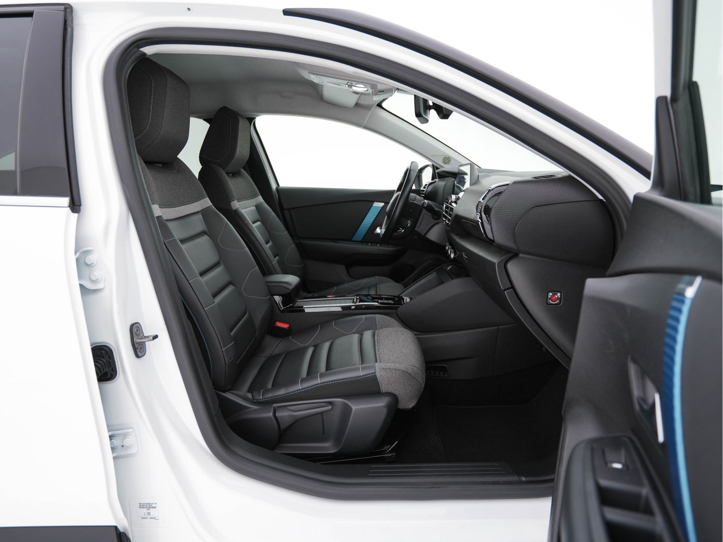 Citroën Ë-C4 Shine 50 kWh [ 3-Fase ] Aut *HEAD-UP | FULL-LED | LEATHER-MICROFIBRE | CAMERA | DIGI-COCKPIT | NAVI-FULLMAP | KEYLESS | COMFORT-SEATS | ECC | LANE-ASSIST | PDC | CCS-FASTLOADER | CRUISE | CARPLAY | 18''ALU*