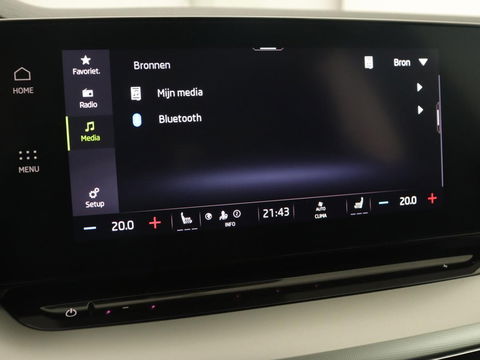 Škoda Octavia 1.4 TSI iV PHEV Business Edition | Stoelverwarming | Carplay | Full LED | Keyless | Sfeerverlichting | Digital Cockpit | Climate control | Cruise control | Parkeerhulp | Plug In