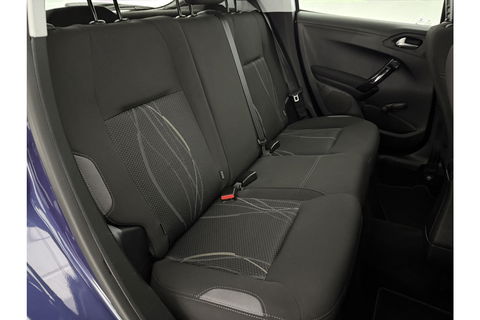 Peugeot 208 1.2 VTi Envy | Clima | Cruise | Navigatie | Parkeersensoren
