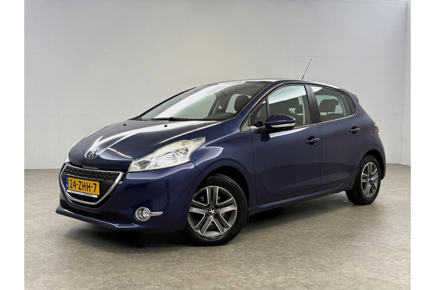 Peugeot 208 1.2 VTi Envy | Clima | Cruise | Navigatie | Parkeersensoren