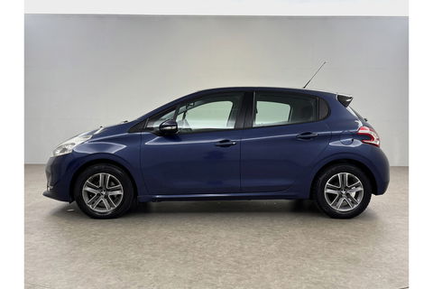 Peugeot 208 1.2 VTi Envy | Clima | Cruise | Navigatie | Parkeersensoren