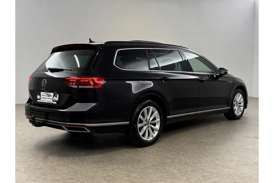 Volkswagen Passat 1.4 TSI 218PK GTE | Panoramadak | Virtual Cockpit | LED | Camera | Trekhaak | Navigatie | Adaptive Cruise