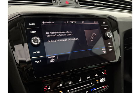 Volkswagen Passat 1.4 TSI 218PK GTE | Panoramadak | Virtual Cockpit | LED | Camera | Trekhaak | Navigatie | Adaptive Cruise