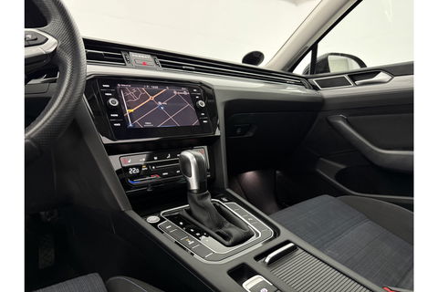 Volkswagen Passat 1.4 TSI 218PK GTE | Panoramadak | Virtual Cockpit | LED | Camera | Trekhaak | Navigatie | Adaptive Cruise
