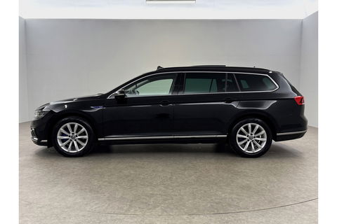 Volkswagen Passat 1.4 TSI 218PK GTE | Panoramadak | Virtual Cockpit | LED | Camera | Trekhaak | Navigatie | Adaptive Cruise
