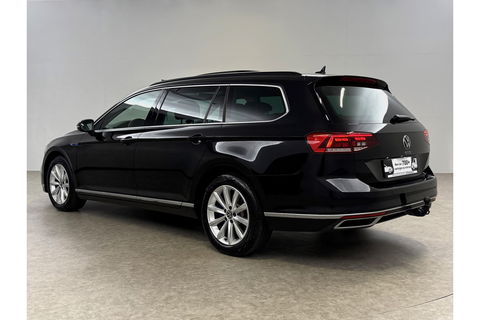 Volkswagen Passat 1.4 TSI 218PK GTE | Panoramadak | Virtual Cockpit | LED | Camera | Trekhaak | Navigatie | Adaptive Cruise