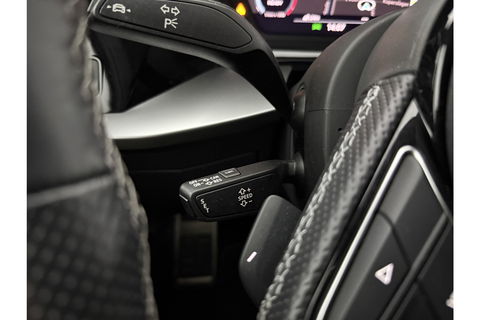Audi A3 30 TFSI S-Line | LED | Virtual Cockpit | Carplay | Cruisecontrol | Navigatie | Parkeersens. | 18''LMV