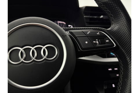 Audi A3 30 TFSI S-Line | LED | Virtual Cockpit | Carplay | Cruisecontrol | Navigatie | Parkeersens. | 18''LMV