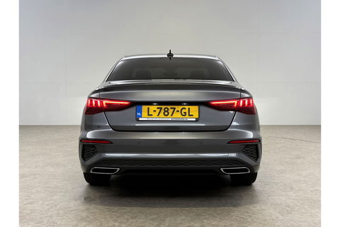 Audi A3 30 TFSI S-Line | LED | Virtual Cockpit | Carplay | Cruisecontrol | Navigatie | Parkeersens. | 18''LMV