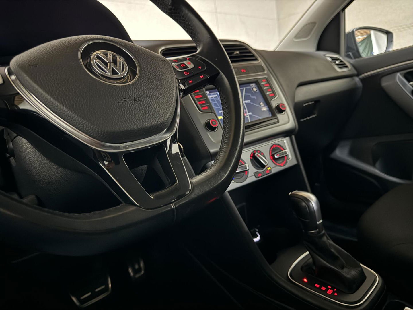 Volkswagen Polo 1.2 TSI Highline DSG Navi Cruise Carplay