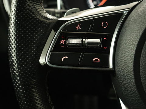 Kia ProCeed 1.5 T-GDI GT-Line | Panoramadak | Trekhaak | Stoel & stuurverwarming | Leder/Alcantara | Adaptive cruise | Carplay | Navigatie | Camera | Keyless | Digital Cockpit