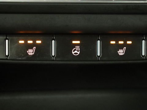 Kia ProCeed 1.5 T-GDI GT-Line | Panoramadak | Trekhaak | Stoel & stuurverwarming | Leder/Alcantara | Adaptive cruise | Carplay | Navigatie | Camera | Keyless | Digital Cockpit