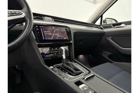 Volkswagen Passat 1.4 TSI 218PK GTE | Panoramadak | 360° | Virtual Cockpit | LED | Adaptive Cruise | Carplay | 19"LMV