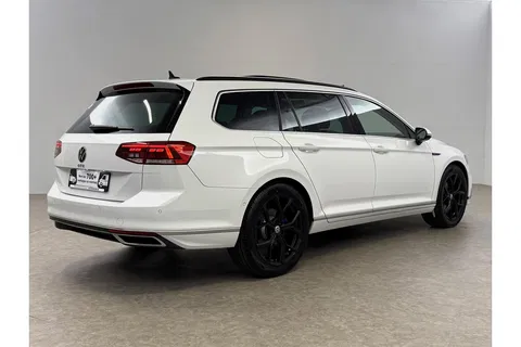 Volkswagen Passat 1.4 TSI 218PK GTE | Panoramadak | 360° | Virtual Cockpit | LED | Adaptive Cruise | Carplay | 19"LMV