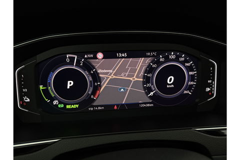 Volkswagen Passat 1.4 TSI 218PK GTE | Panoramadak | 360° | Virtual Cockpit | LED | Adaptive Cruise | Carplay | 19"LMV