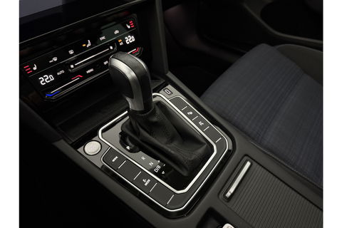 Volkswagen Passat 1.4 TSI 218PK GTE | Panoramadak | 360° | Virtual Cockpit | LED | Adaptive Cruise | Carplay | 19"LMV
