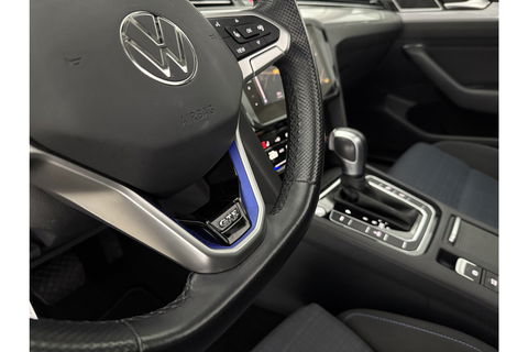 Volkswagen Passat 1.4 TSI 218PK GTE | Panoramadak | 360° | Virtual Cockpit | LED | Adaptive Cruise | Carplay | 19"LMV