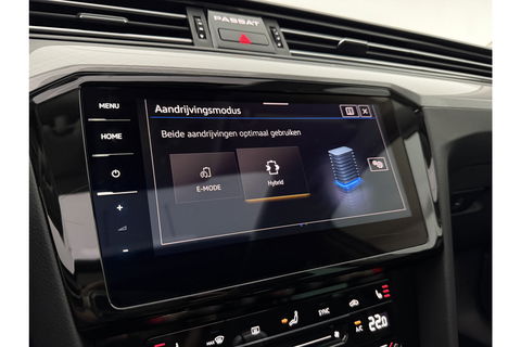 Volkswagen Passat 1.4 TSI 218PK GTE | Panoramadak | 360° | Virtual Cockpit | LED | Adaptive Cruise | Carplay | 19"LMV