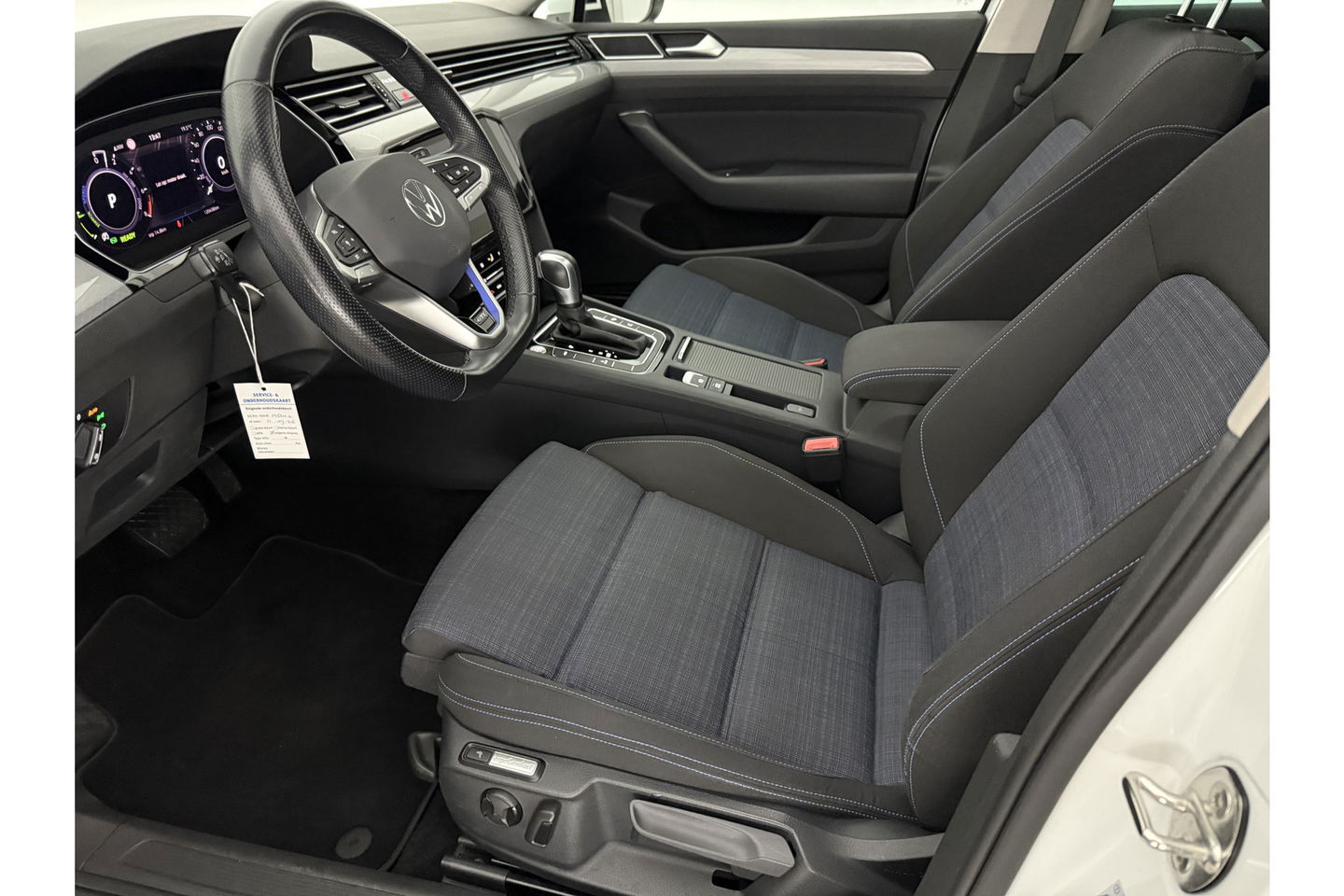 Volkswagen Passat 1.4 TSI 218PK GTE | Panoramadak | 360° | Virtual Cockpit | LED | Adaptive Cruise | Carplay | 19"LMV