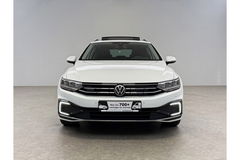 Volkswagen Passat 1.4 TSI 218PK GTE | Panoramadak | 360° | Virtual Cockpit | LED | Adaptive Cruise | Carplay | 19"LMV