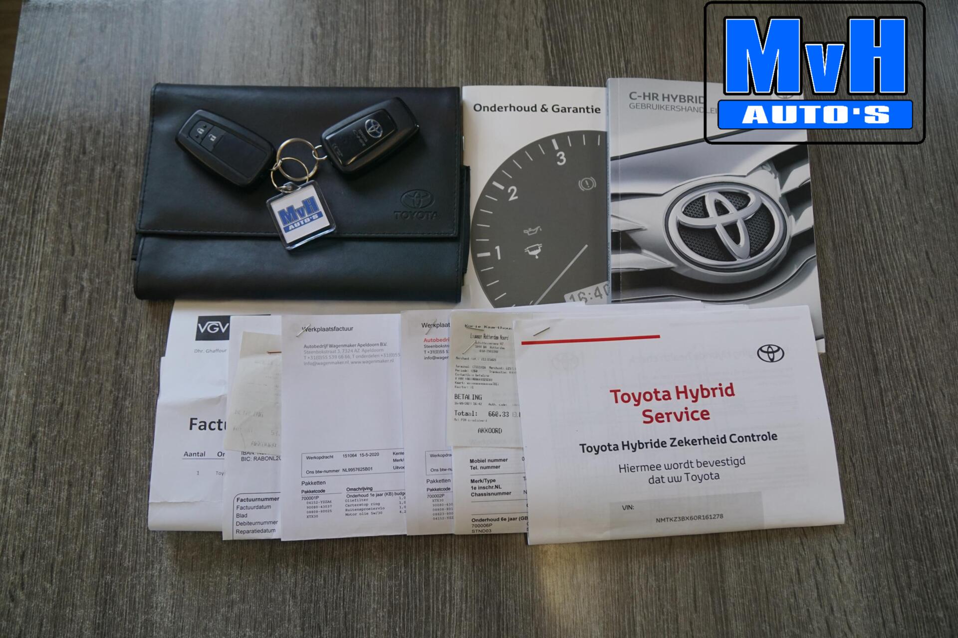Toyota C-HR 1.8 Hybrid Bi-Tone|LUXE!|TREEPLANKEN|LED|JBL|NAP