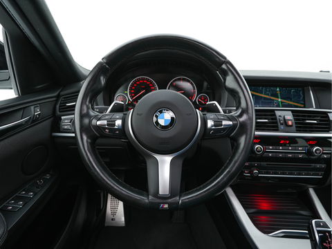 BMW X4 xDrive35d Centennial High Executive M-Sportpack Aut. *PANO | HEAD-UP | LEATHER-FABRIC | FULL-LED | ADAPTIVE-CRUISE | MEMORY-PACK | CAMERA | NAVI-FULLMAP | HEATED-SPORTSEATS | TOWBAR | PRIVACY-GLASS | SHIFT-PADDLES | 20''ALU*