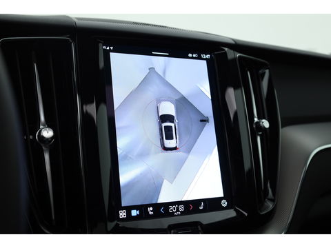 Volvo XC60 2.0 T8 Plug-in hybrid AWD Ultra Dark | Bowers & Wilkins | Massage | Trekhaak | Head-up | 360 camera |