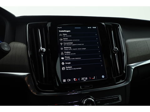 Volvo V90 T8 Recharge Ultra Dark | Luchtvering | Pano | HUD | Elek. Trekhaak | Harman Kardon | Memory seats