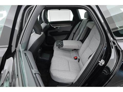 Volvo V90 T8 Recharge Ultra Dark | Luchtvering | Pano | HUD | Elek. Trekhaak | Harman Kardon | Memory seats