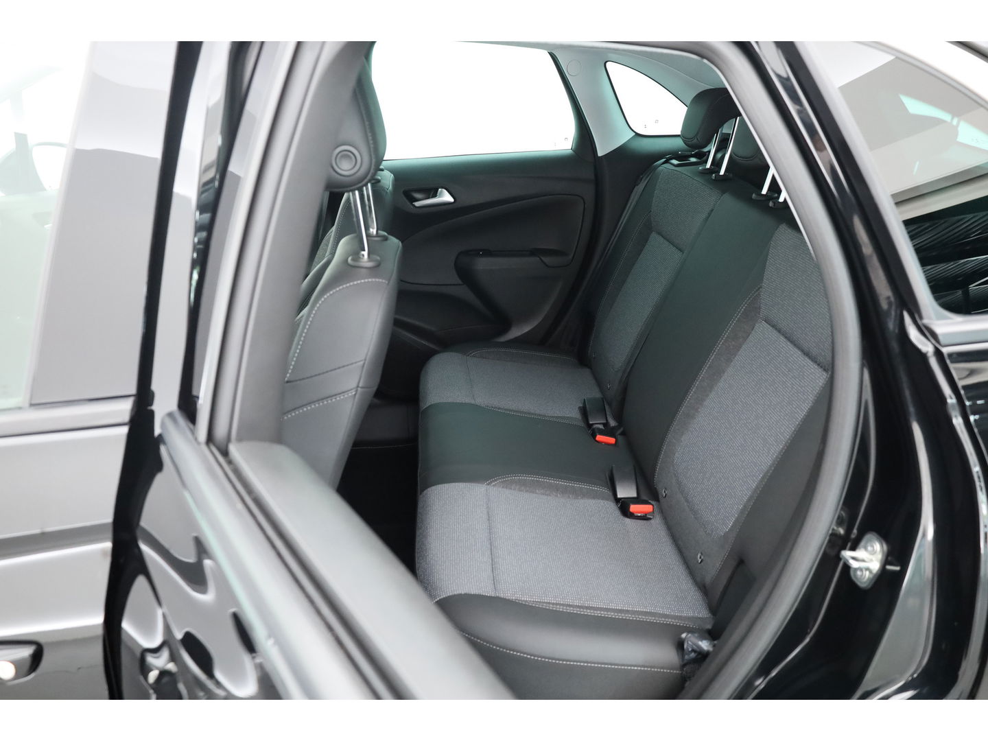 Opel Crossland 1.2 Turbo Elegance | Apple CarPlay & Android Auto | Camera | LED | Clima | 4-Seasons