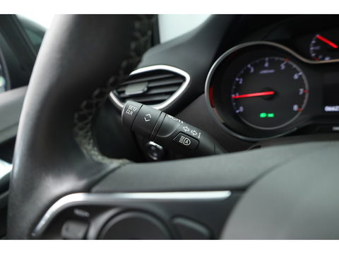 Opel Crossland 1.2 Turbo Elegance | Apple CarPlay & Android Auto | Camera | LED | Clima | 4-Seasons