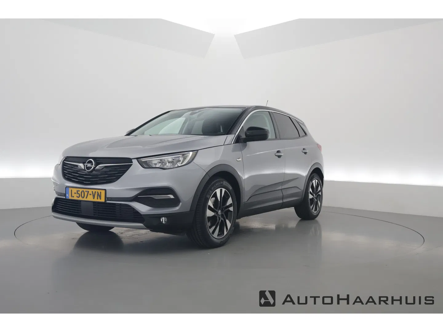 Opel Grandland X 1.2 Turbo Innovation Aut. | Apple CarPlay | Camera | Afn. Trekhaak | LED | Clima