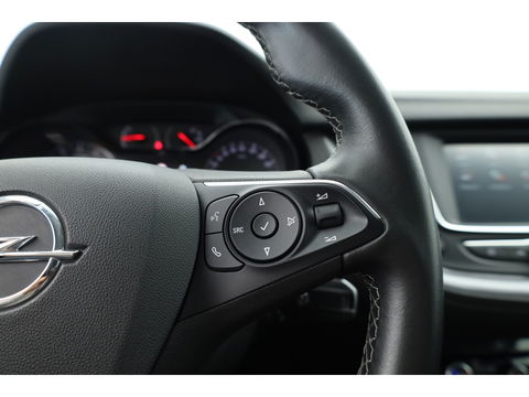 Opel Grandland X 1.2 Turbo Innovation Aut. | Apple CarPlay | Camera | Afn. Trekhaak | LED | Clima