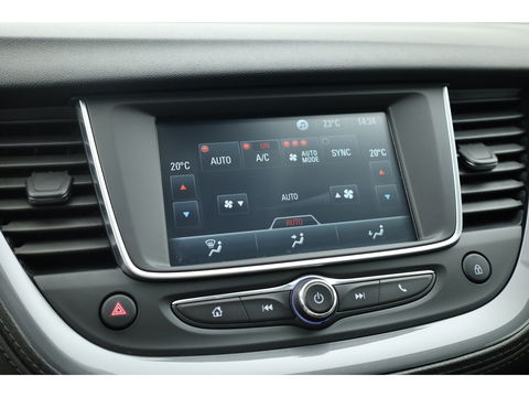 Opel Grandland X 1.2 Turbo Innovation Aut. | Apple CarPlay | Camera | Afn. Trekhaak | LED | Clima