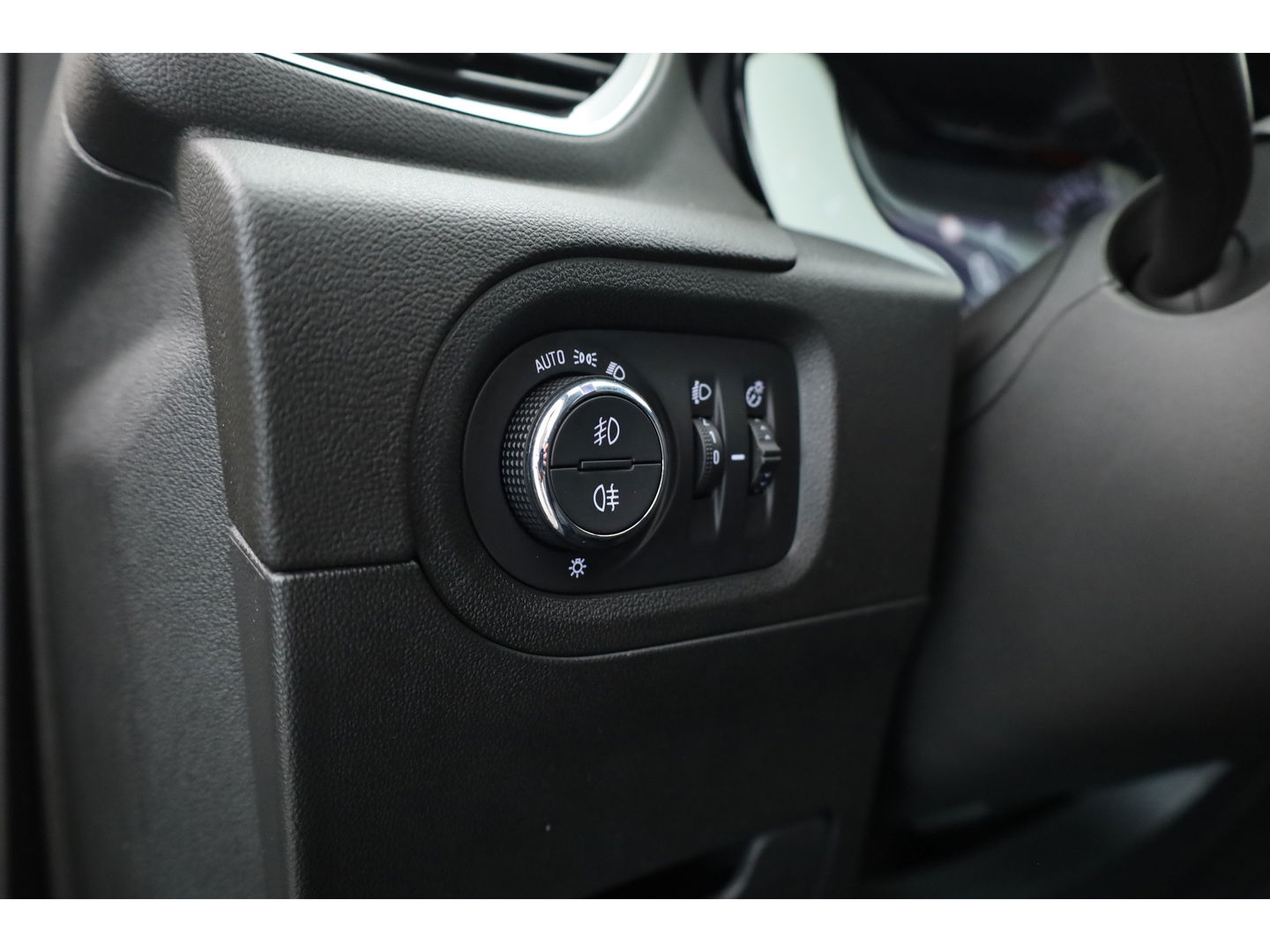 Opel Grandland X 1.2 Turbo Innovation Aut. | Apple CarPlay | Camera | Afn. Trekhaak | LED | Clima