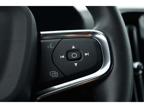 Volvo XC40 T5 Recharge Inscription Expression | Pilot Assist | Elek. trekhaak | Stoel- Stuurverw. | Camera | Keyless