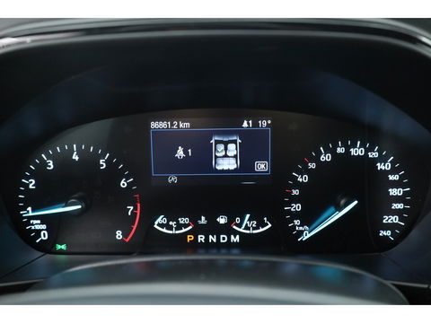 Ford FOCUS Wagon 1.0 EcoBoost ST Line | Navi | CarPlay | Stoel-stuurverw. | Camera | 17''