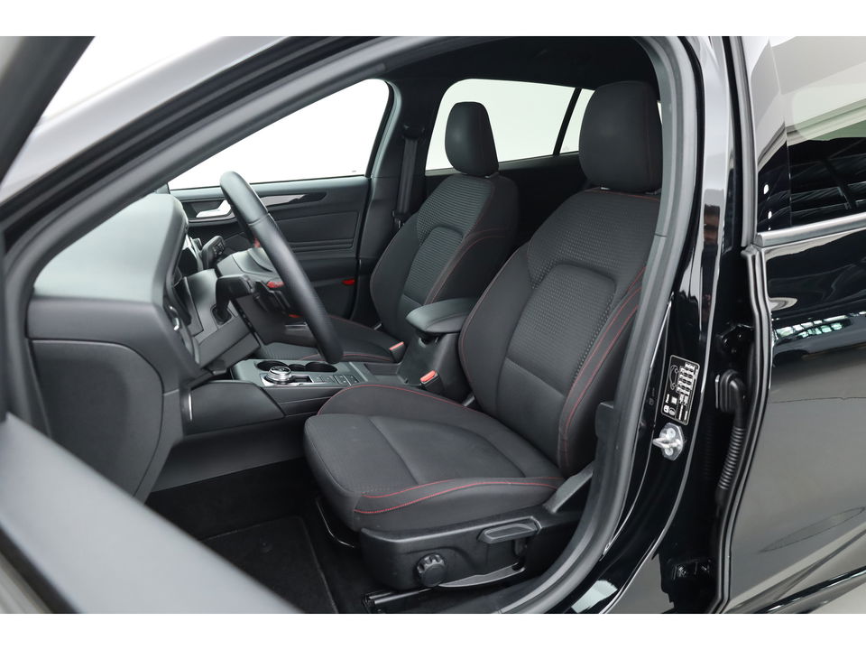 Ford FOCUS Wagon 1.0 EcoBoost ST Line | Navi | CarPlay | Stoel-stuurverw. | Camera | 17''