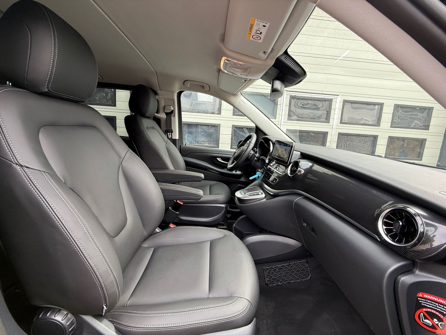 Mercedes-Benz EQV 300 L3 Extra Lang XXL - 90 kWh - 7/8 Zits - Elc. schuif - Leder - 3 Jaar onderhoud + Garantie