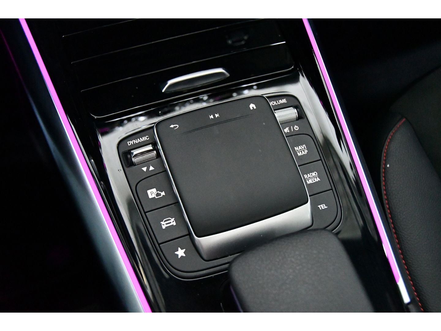 Mercedes-Benz GLA 250 AMG-line 4Matic
