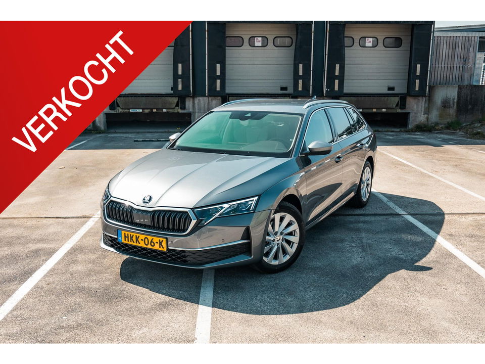 Škoda Octavia Combi FL 1.5 TSI 150PK MHEV Selection | MATRIX-LED | ADAPTIVE CRUISE | CAMERA | STOELVERW. | DIGI DASH