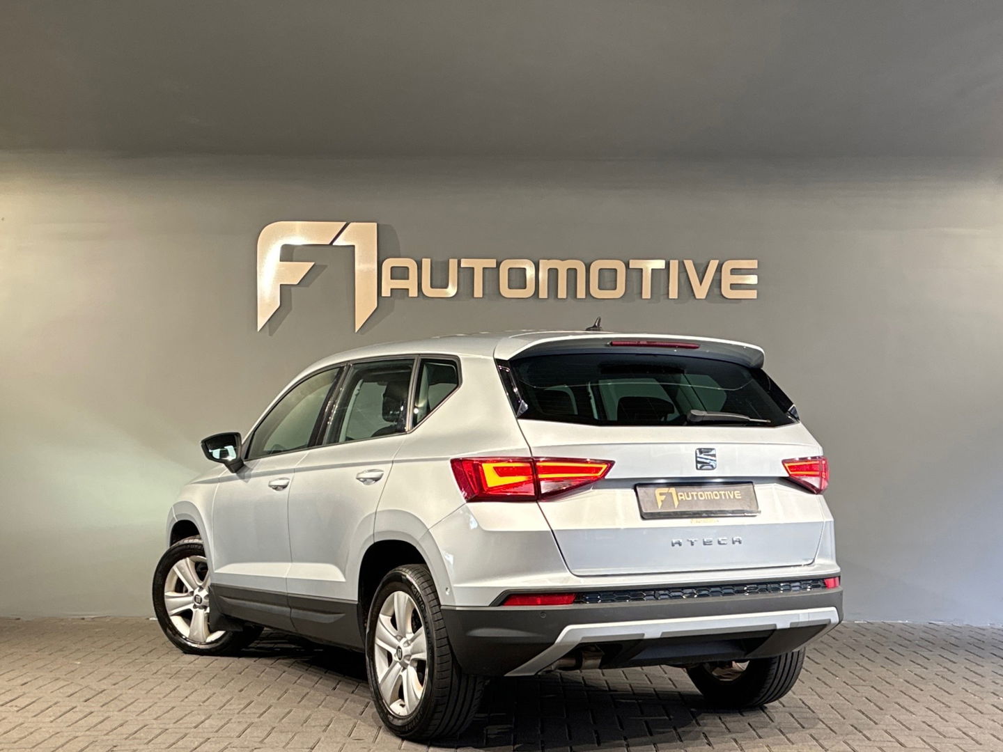 SEAT Ateca 1.5 TSI Business Standkachel|Led|Stoelverwarming