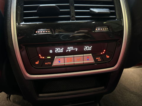 BMW X5 M Competition Pano|Carbon|B&W|Trekhaak|HuD|Massage