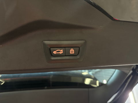 BMW X5 M Competition Pano|Carbon|B&W|Trekhaak|HuD|Massage