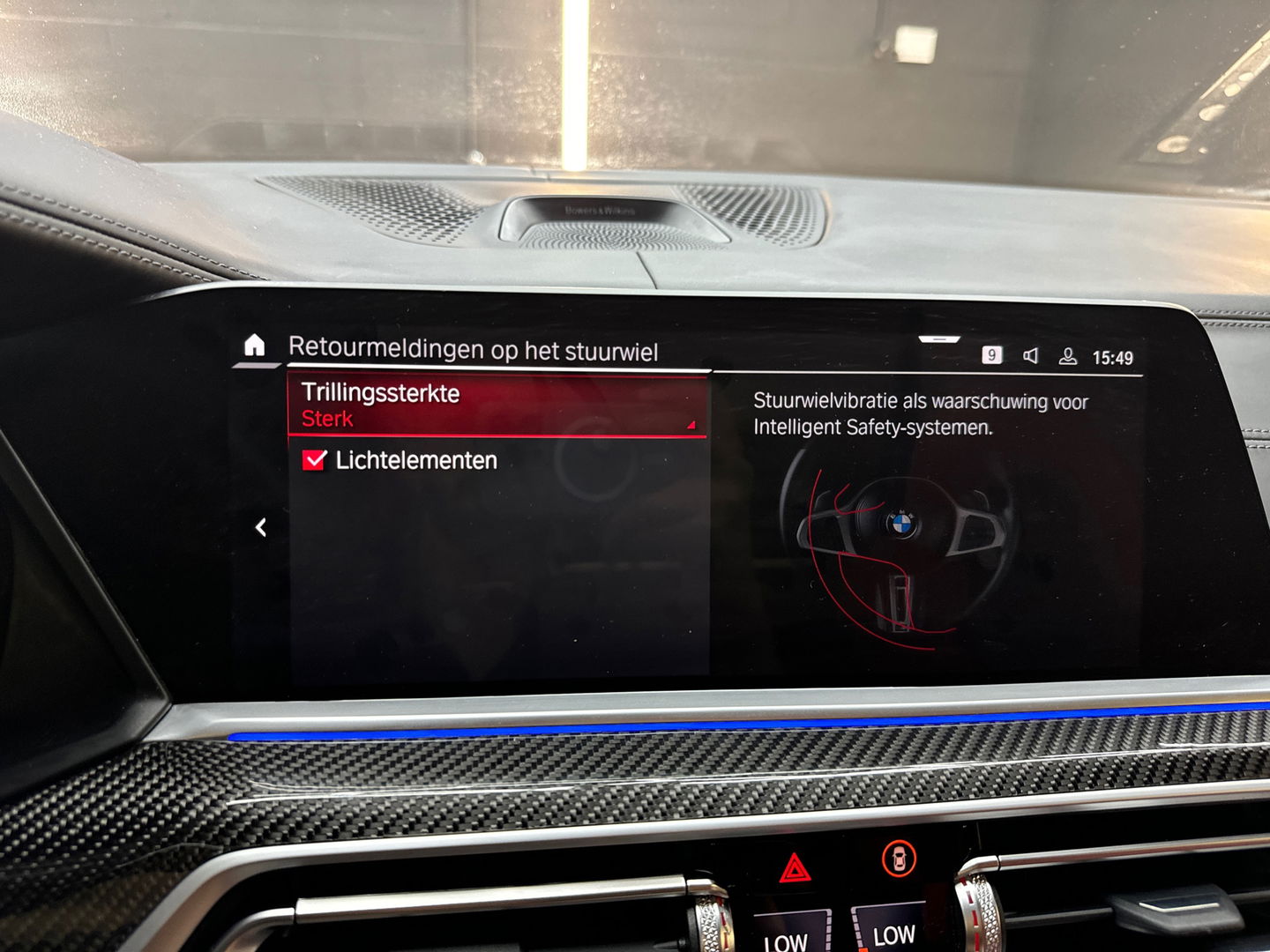 BMW X5 M Competition Pano|Carbon|B&W|Trekhaak|HuD|Massage
